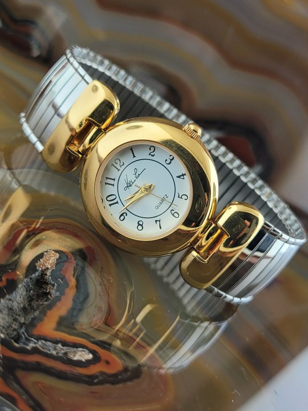 Vintage Women's KATHY LEE Easy Read Gold & Silver Stretch Band Watch